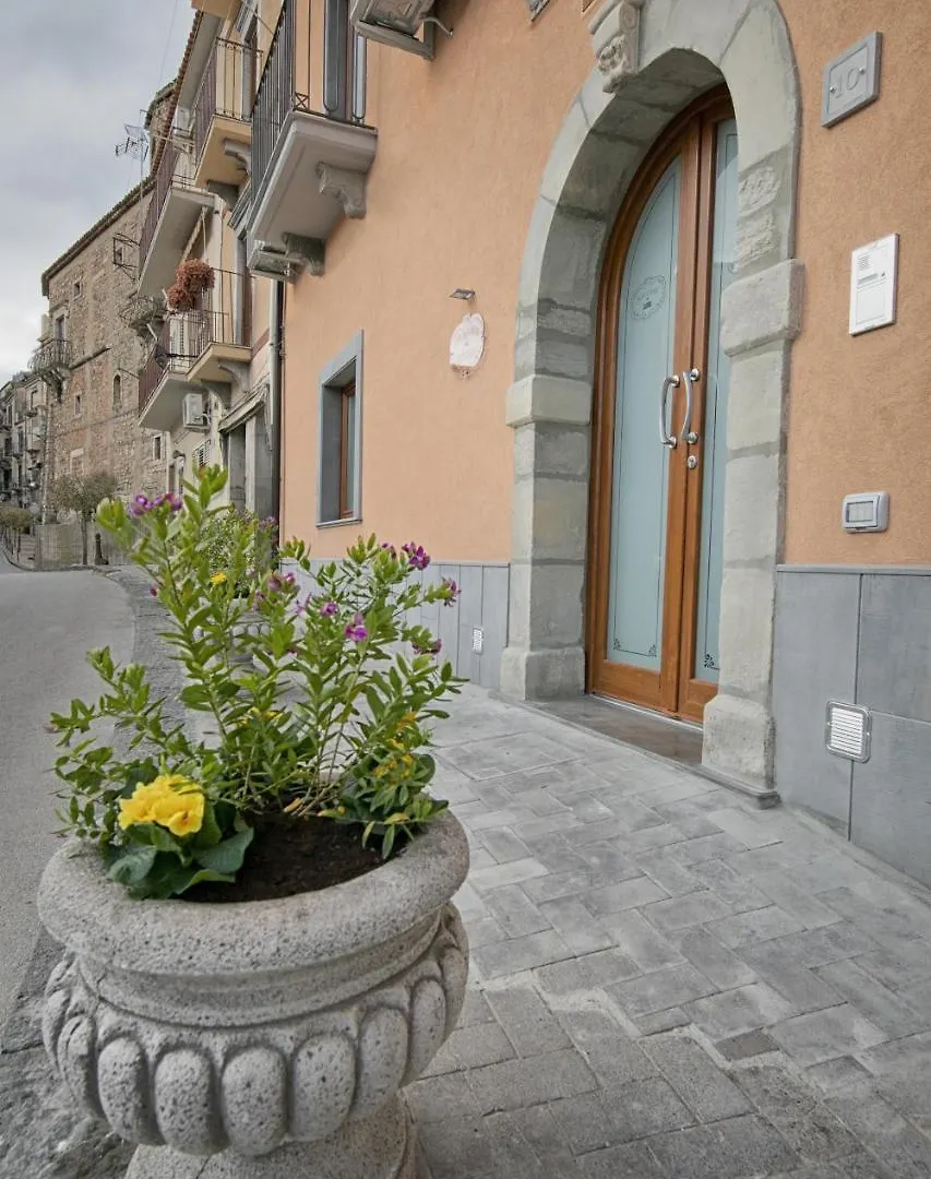 Hotel La Madonnina Nikosia 0*,