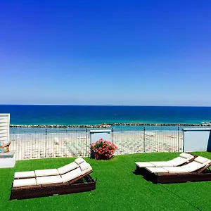 Frontemare Aparthotel Rimini